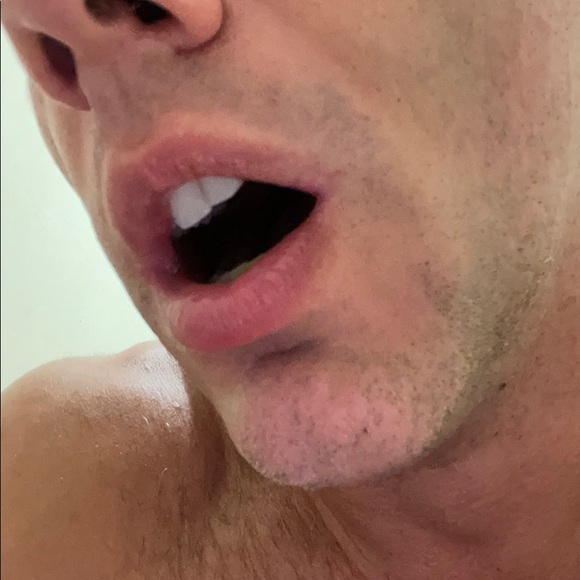 Meet your Posher, Max - Picture 1 of 1